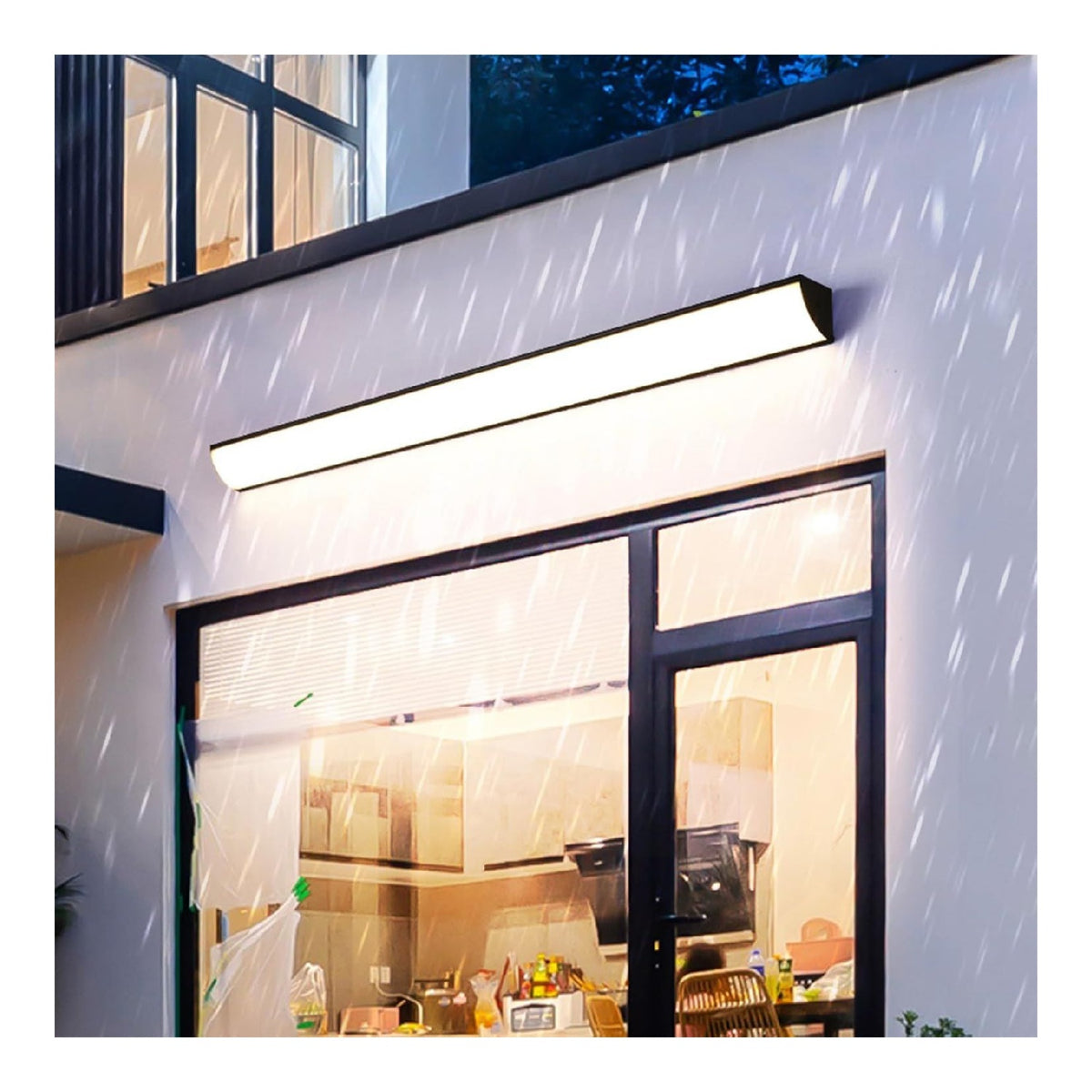 Solution lumineuse Noir et Blanc au dessin sobre en format applique murale IP65